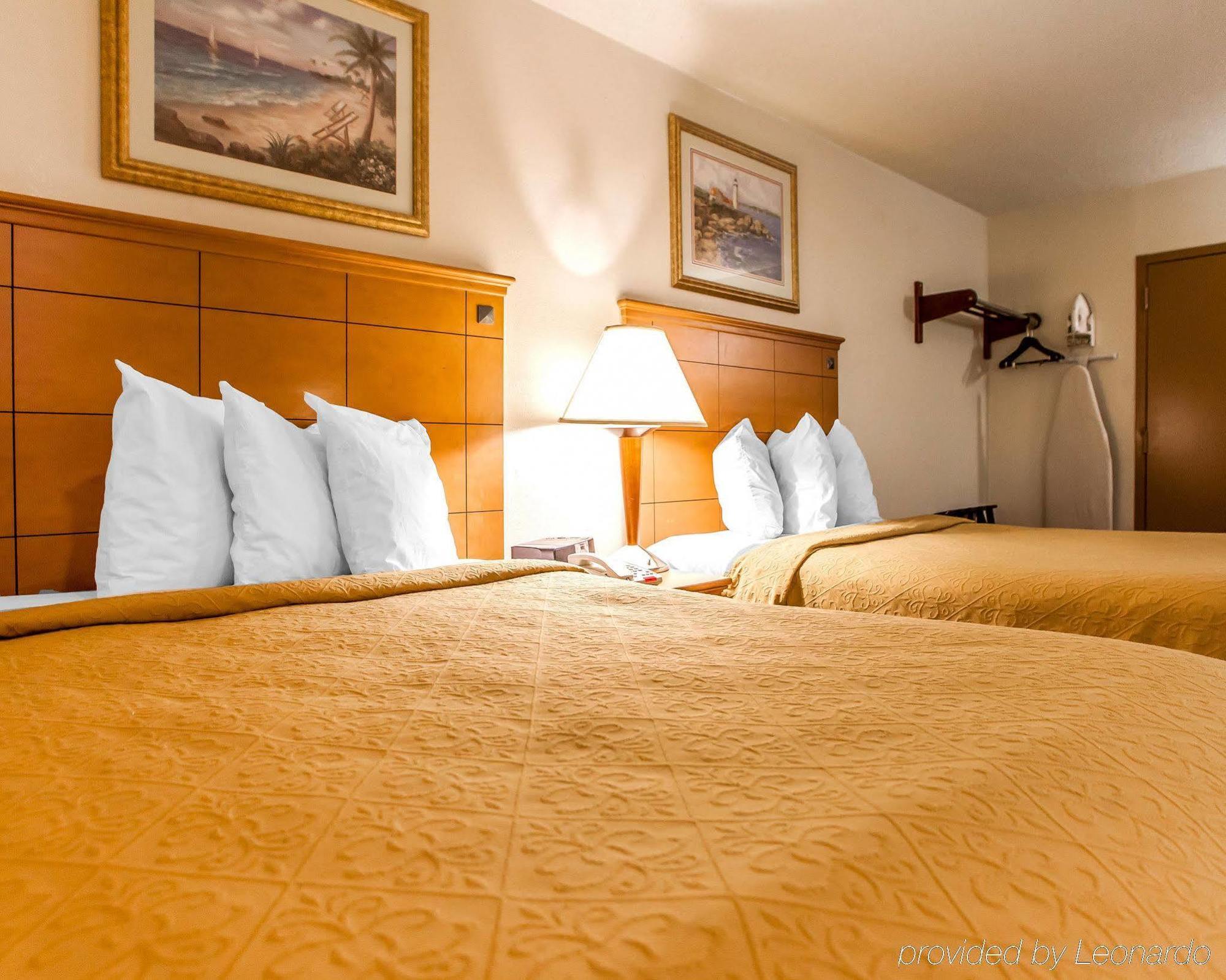 Rodeway Inn Point Pleasant Beach Экстерьер фото